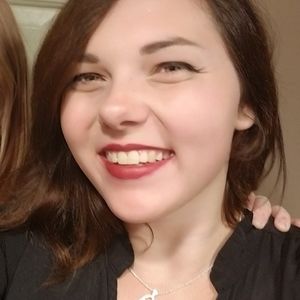 Meet your Posher, Elese